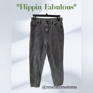 BDG ~ Faded denim high rise Skinny Jeans size 26